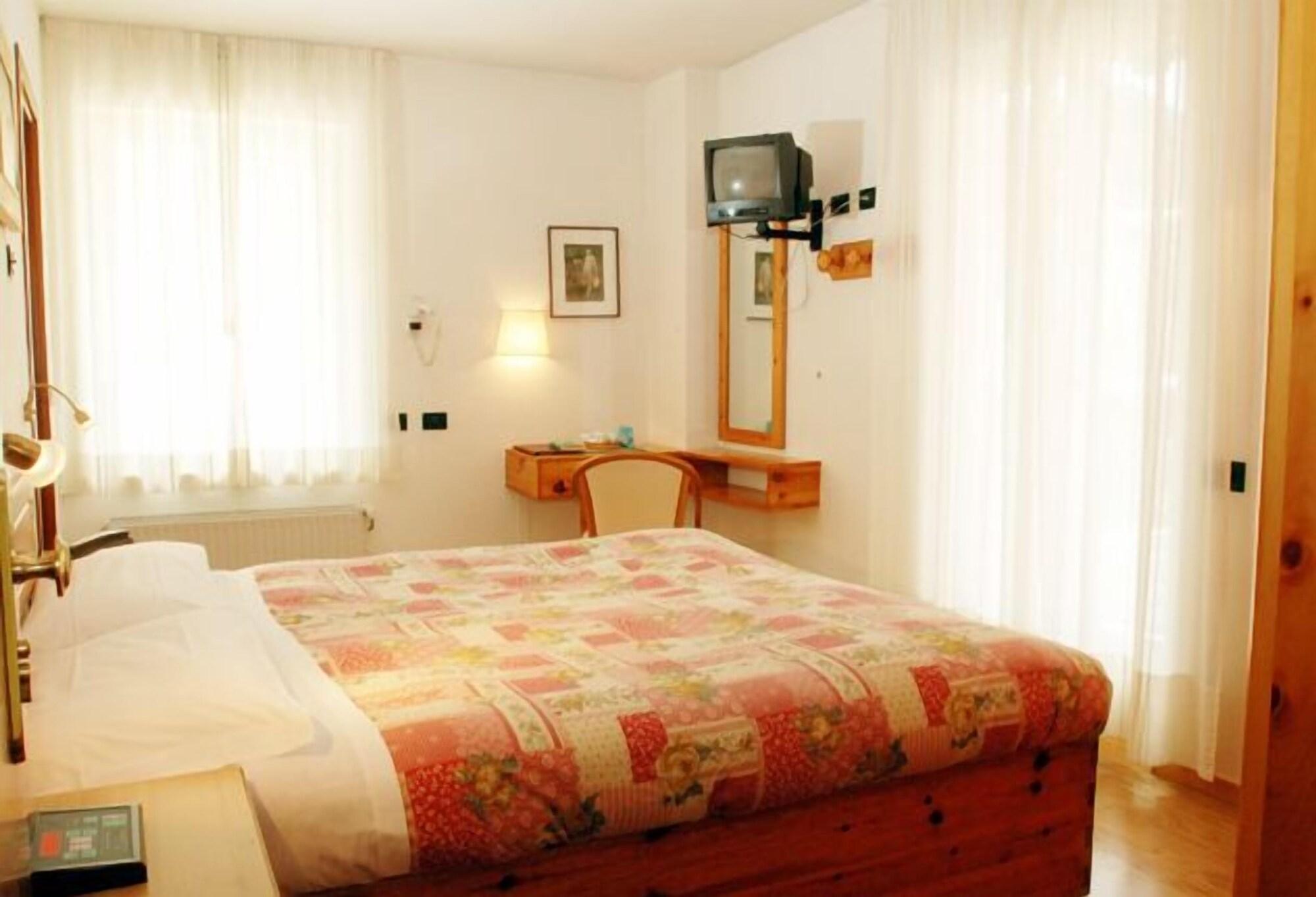 Laurino Otel Moena Dış mekan fotoğraf